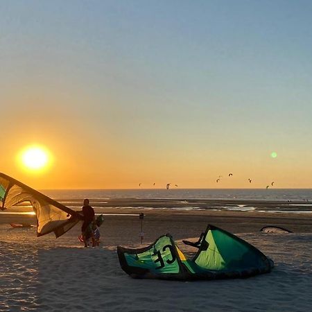 Groenendijk Elf Koksijde Bagian luar foto