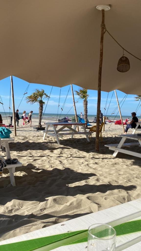 Groenendijk Elf Koksijde Bagian luar foto